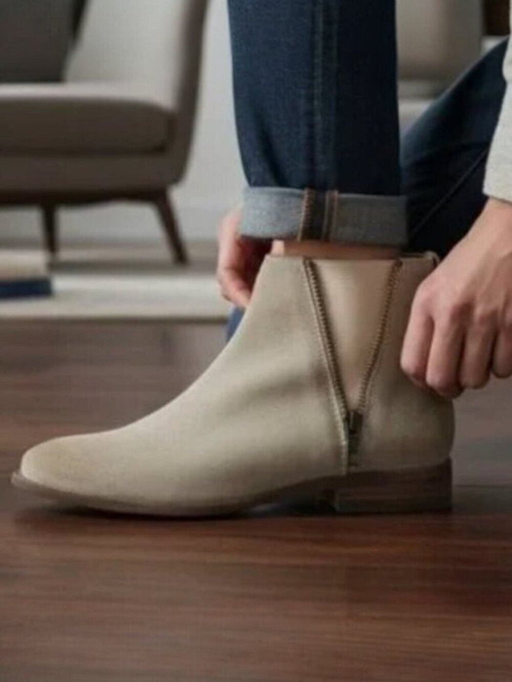Frye Carly Chelsea Zipper Accent Desert Ash Tan Suede Ankle Boot, Size 7.5